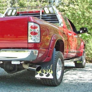 mud flaps on 2006 Dodge