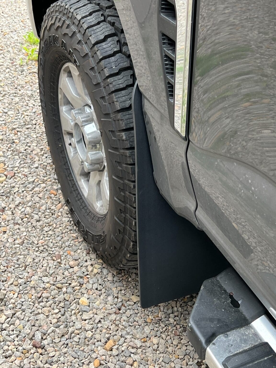 Duraflap Ford F250/350 Front 20172024 Custom Mud Flaps & Weights