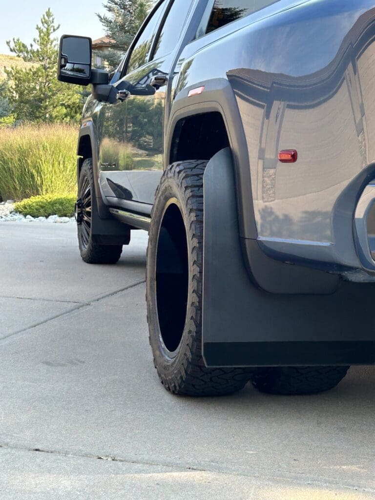 2025 GMC Dually Custom shift and sizes.