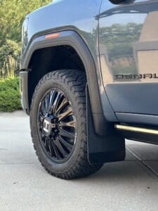 2025 GMC Dually Custom shift and sizes.