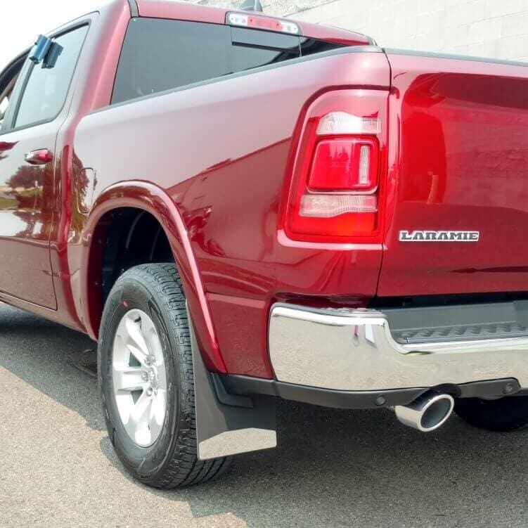 2019 Dodge 1500 12in wide standard length